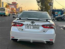 تۆیۆتا کامری